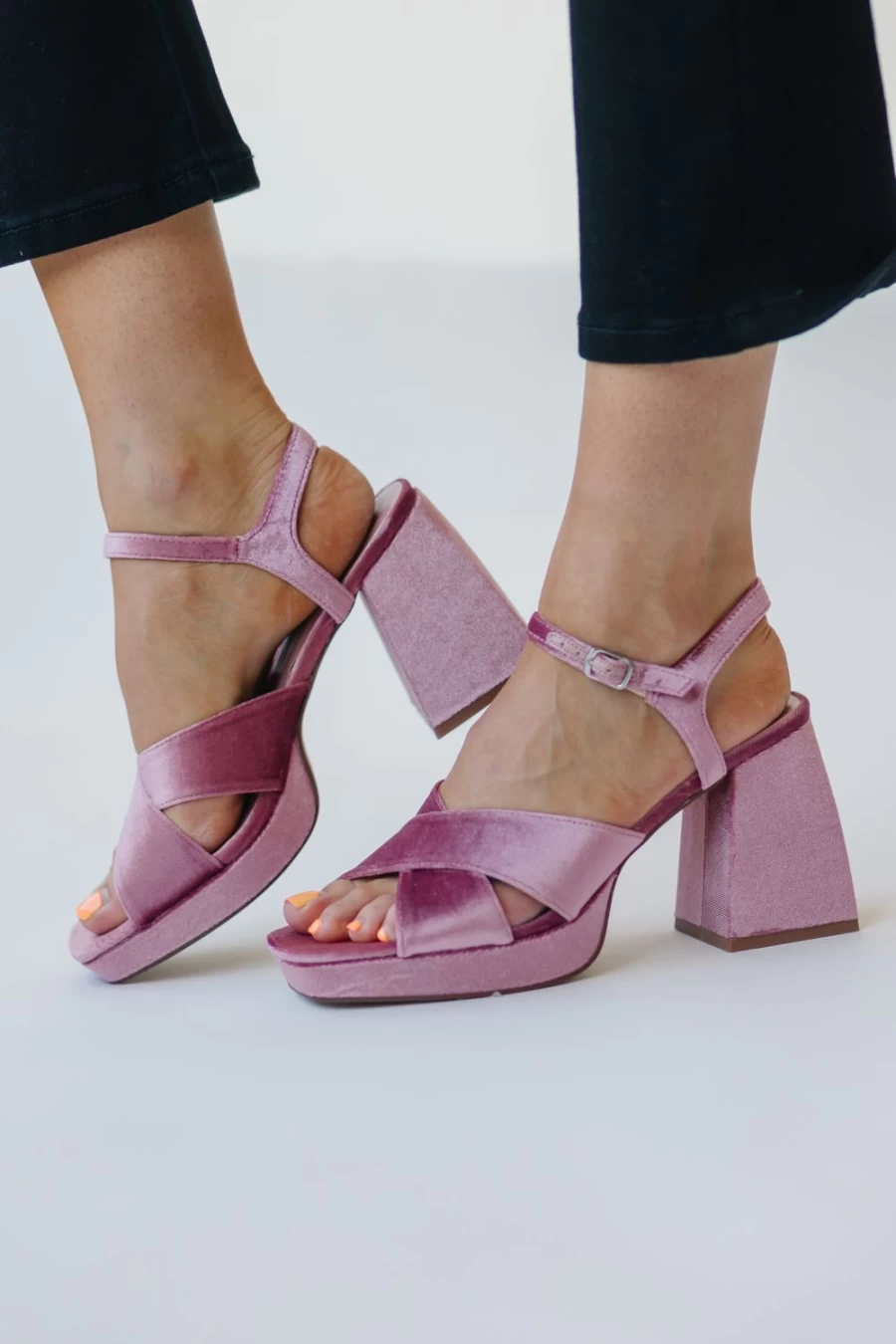 Piper & Scoot Women's Robin Velvet Rose Heels - Elegant High Heel Shoes