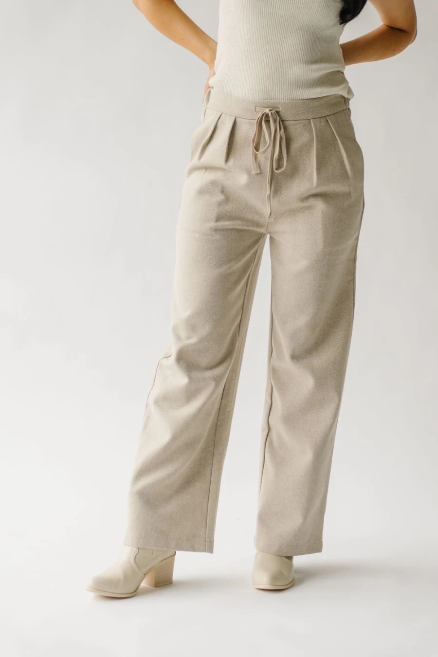 Piper & Scoot Women's Heather Beige Pleated Pants - Danielsen Style