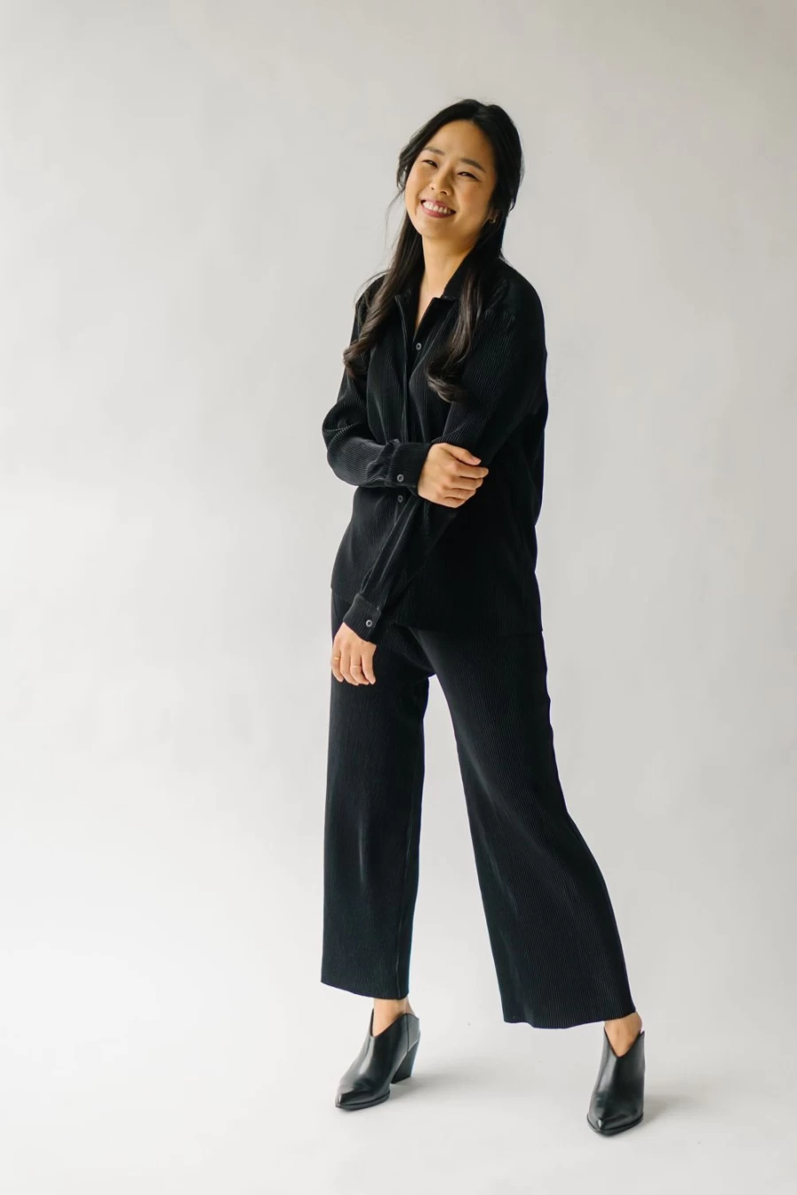 Piper & Scoot Women's Venus Black Crinkle Straight Leg Pants