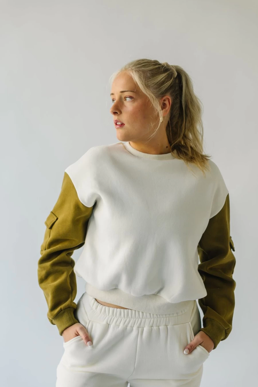 Piper & Scoot Women's Shannon Ivory & Olive Pocket Detail Pullover Sweater