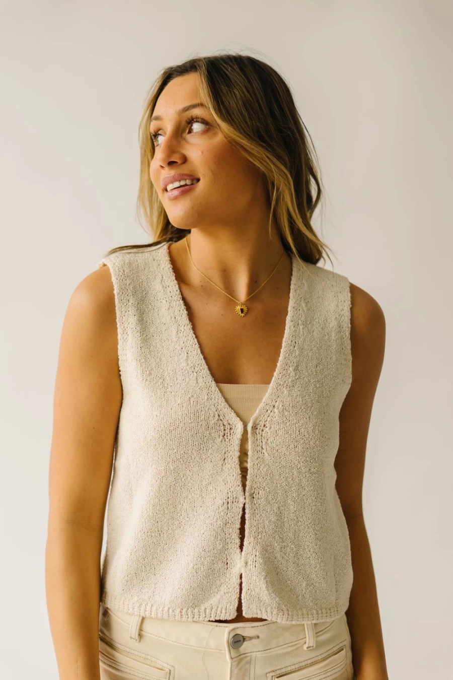 Piper & Scoot Women's Petrella Beige Knit Vest - Lightweight & Stylish