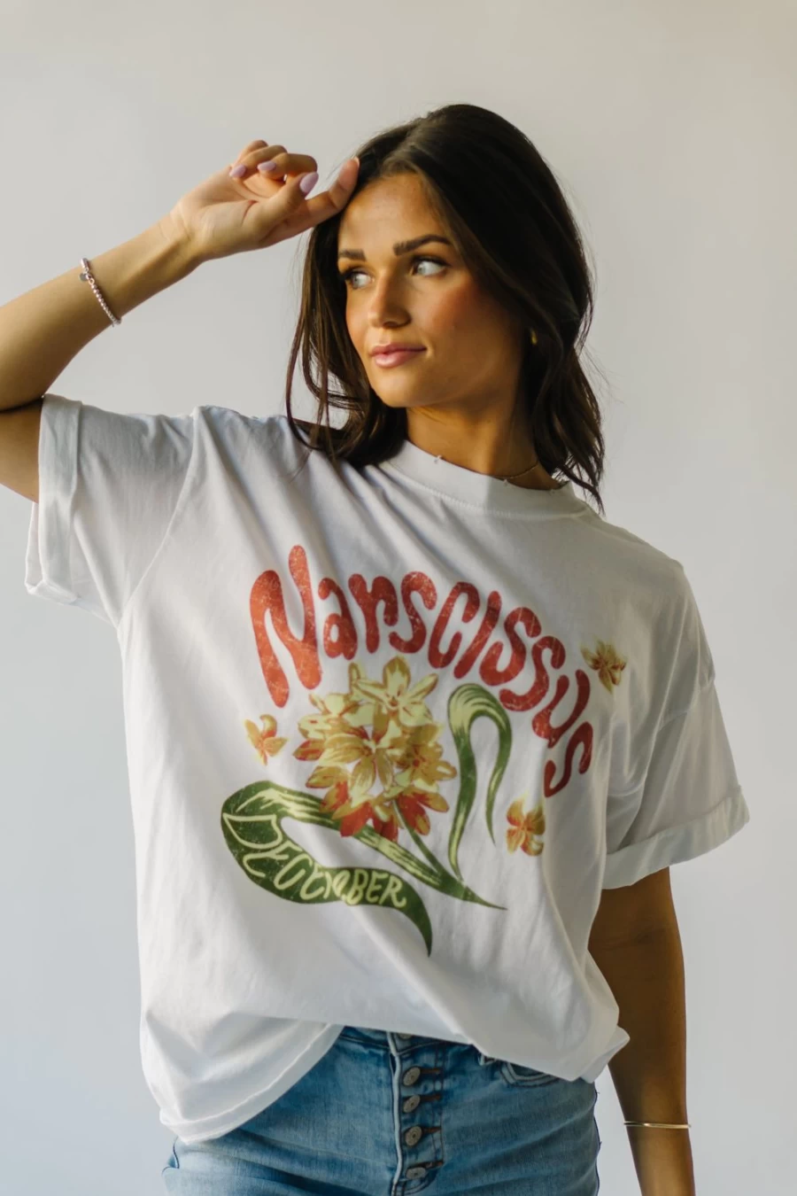 Piper & Scoot Women's December Narcissus Vintage White T-Shirt