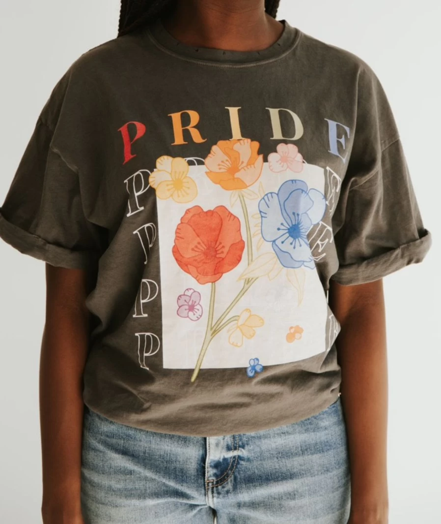 "Piper & Scoot Women's Pride Graphic Tee - Charcoal T-Shirt"