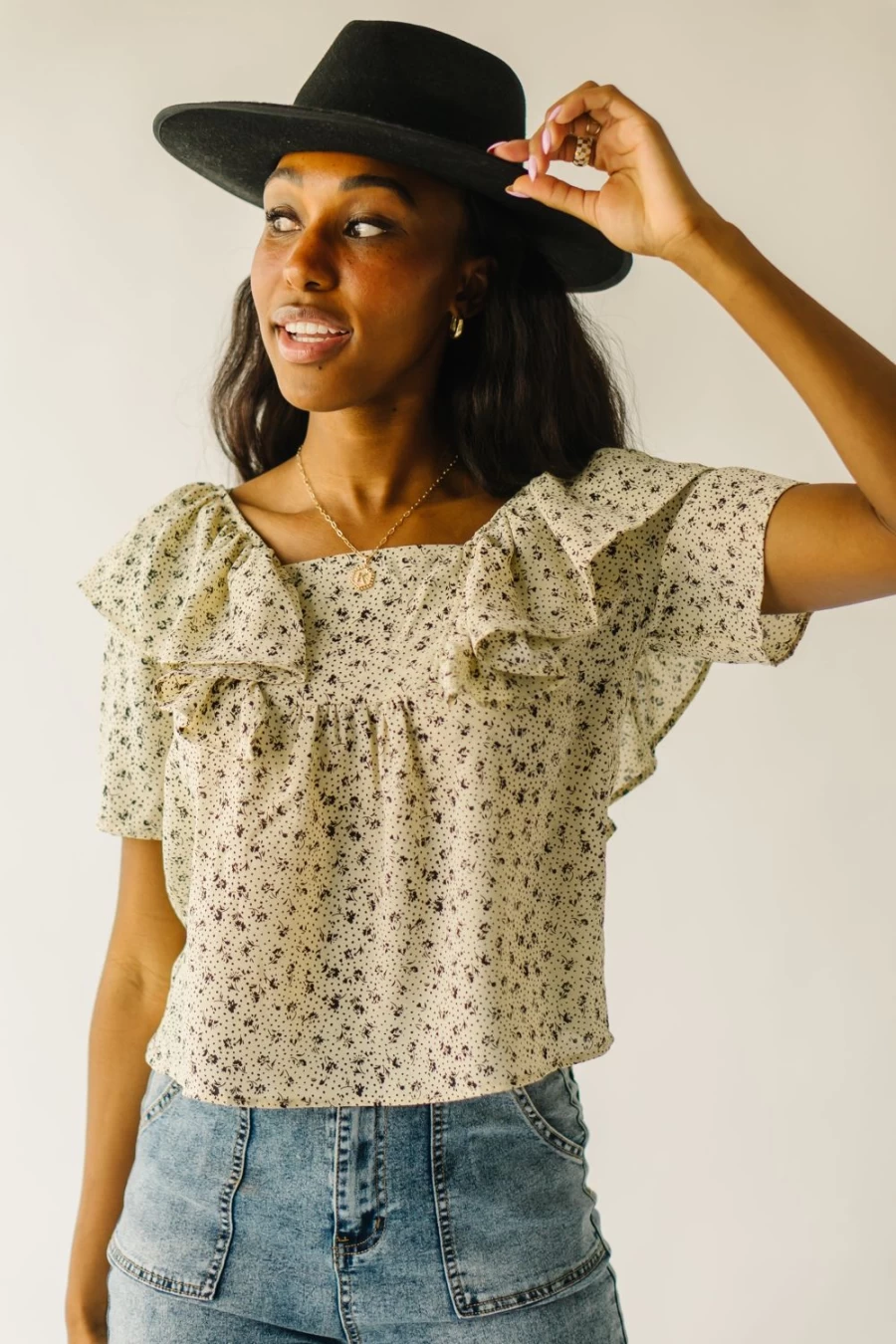 Piper & Scoot Women's Dyer Ruffle Detail Blouse - Cream & Black Elegant Top