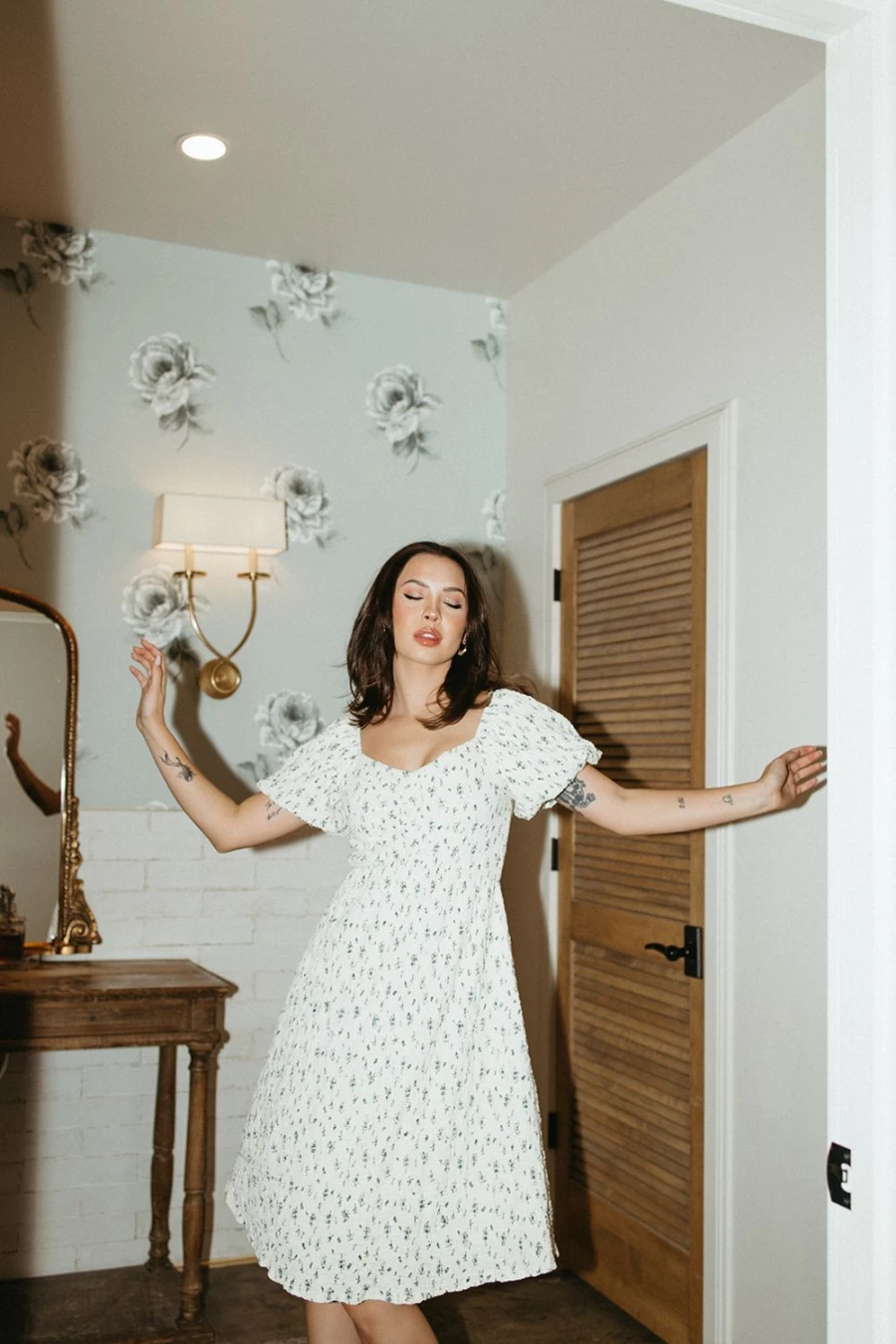 Piper & Scoot Women's Breckin Textured Ivory & Blue Dress - Elegant Boho Style