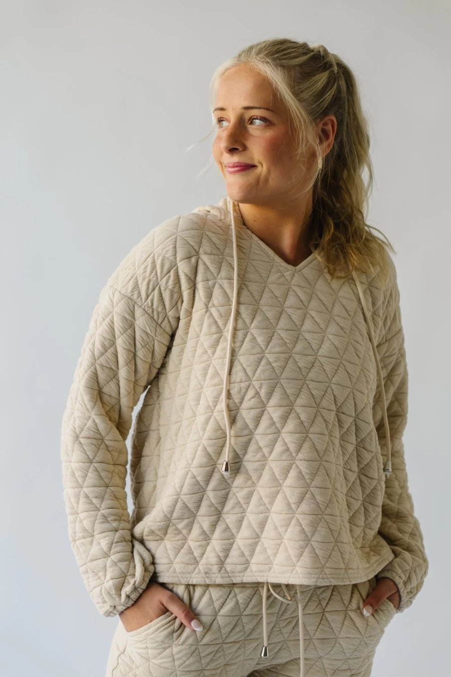 Piper & Scoot Women's Metter Textured Sand Pullover Sweater