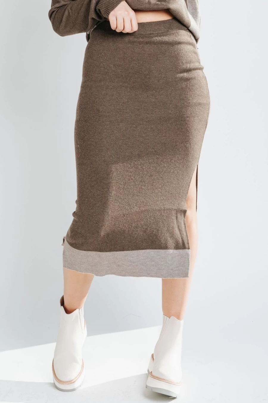 Piper & Scoot Women's Dale Sweater Skirt - Dark Brown, Cozy Knit Midi Skirt for Women