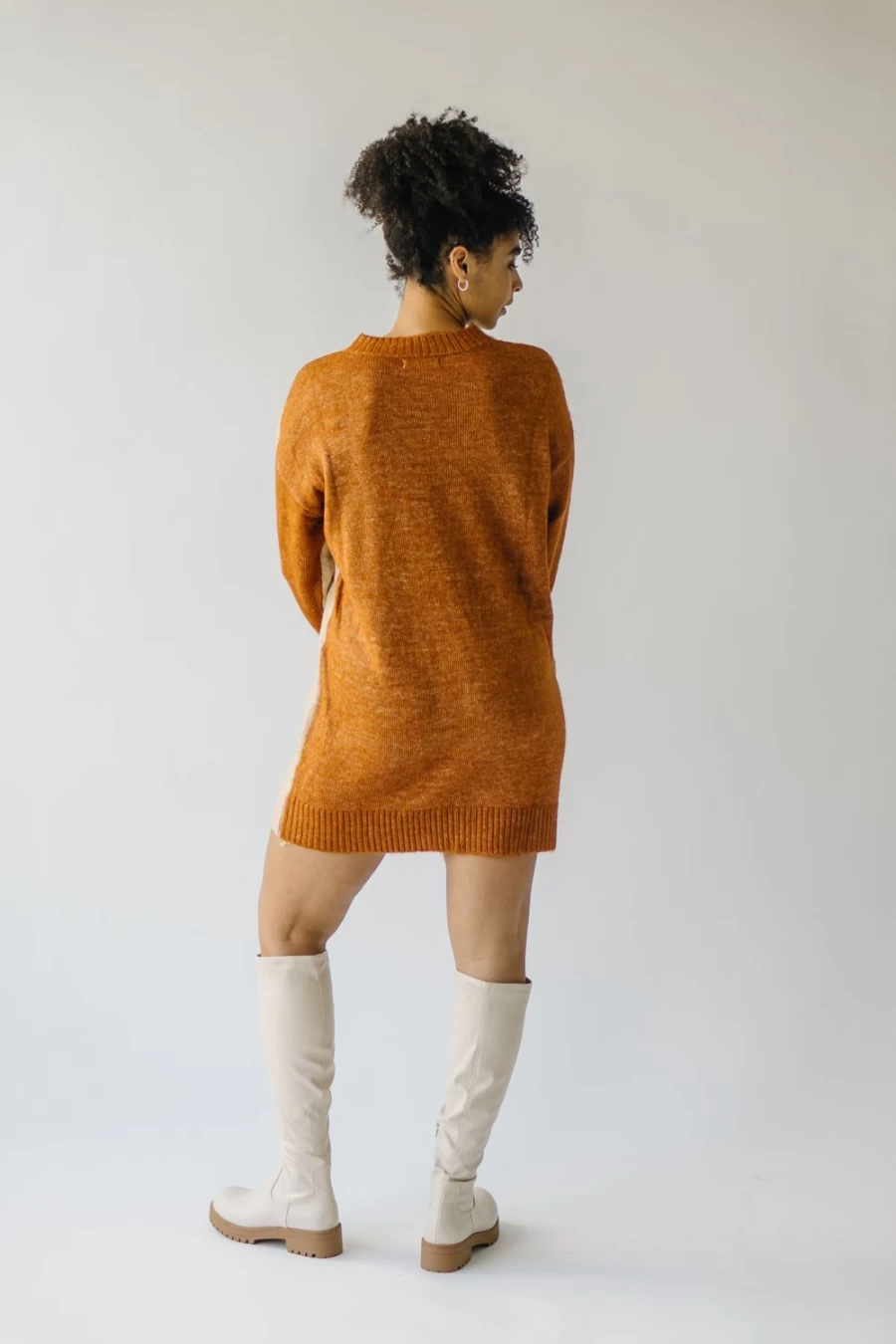 Piper & Scoot Women's Sharrow Two-Tone Sand Sweater - Soft Knit Pullover