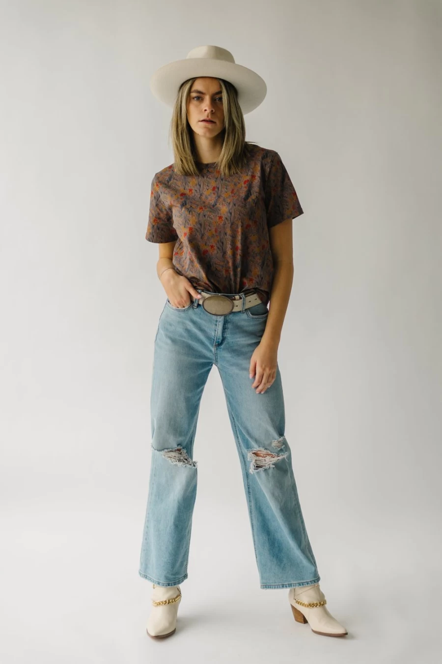 Piper & Scoot Women's Shaniko Mocha Floral Short Sleeve Tee