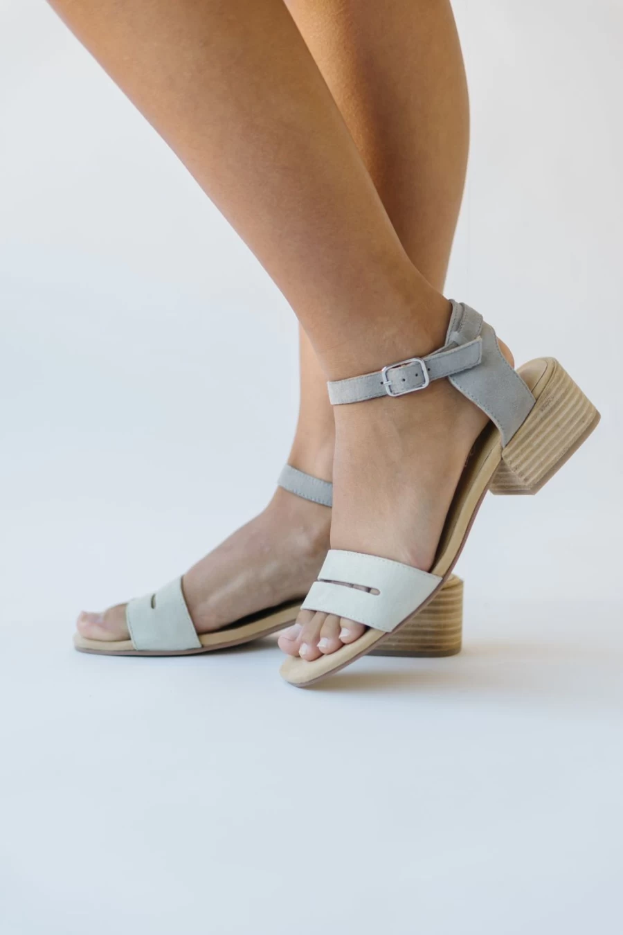 Piper & Scoot Women's Matisse Allie Heel in Smoke & Ivory - Elegant Block Heel Sandals