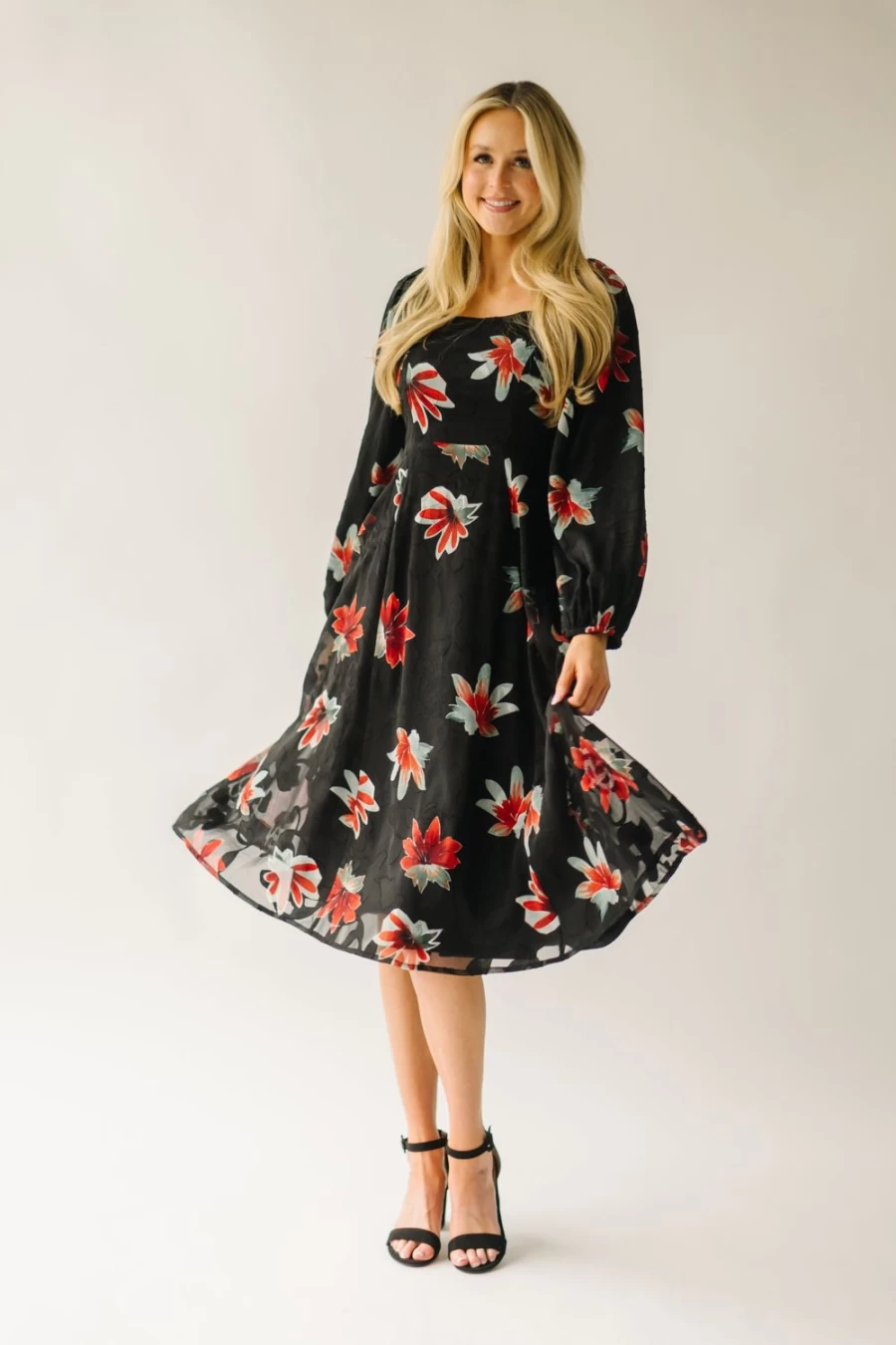 Piper & Scoot Women's Olander Floral Square Neck Dress - Black Multi Print