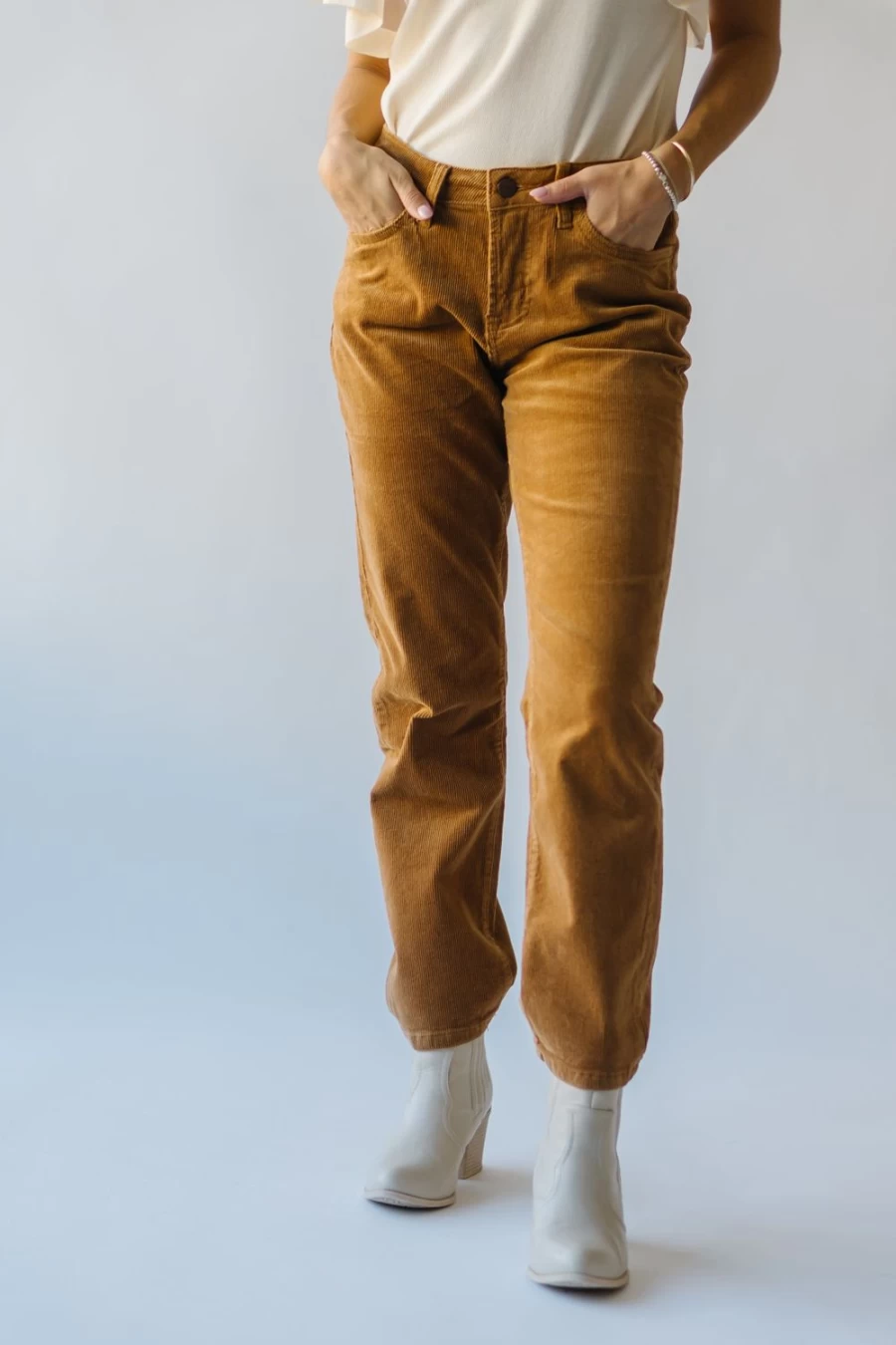 Piper & Scoot Women's Fridley Mid Rise Straight Leg Ankle Jeans in Camel