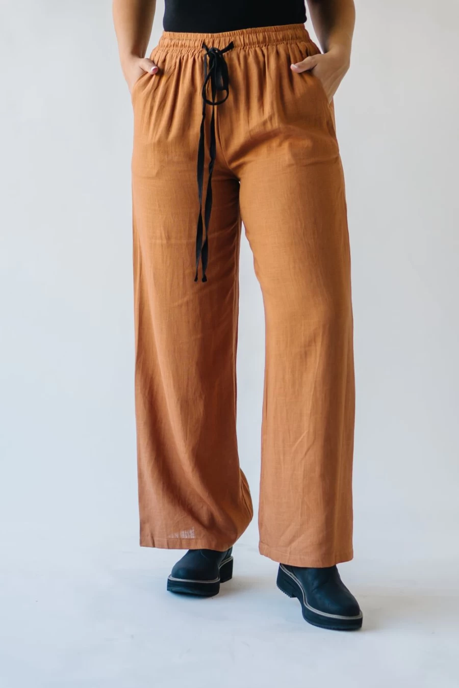 Piper & Scoot Women's Camel Linen Pants with Tie Detail - Starkey Style