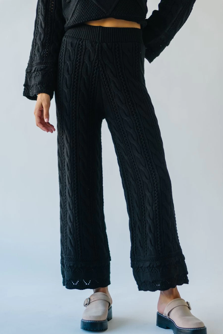 Piper & Scoot Women's The Grint Knit Straight Leg Pants - Black