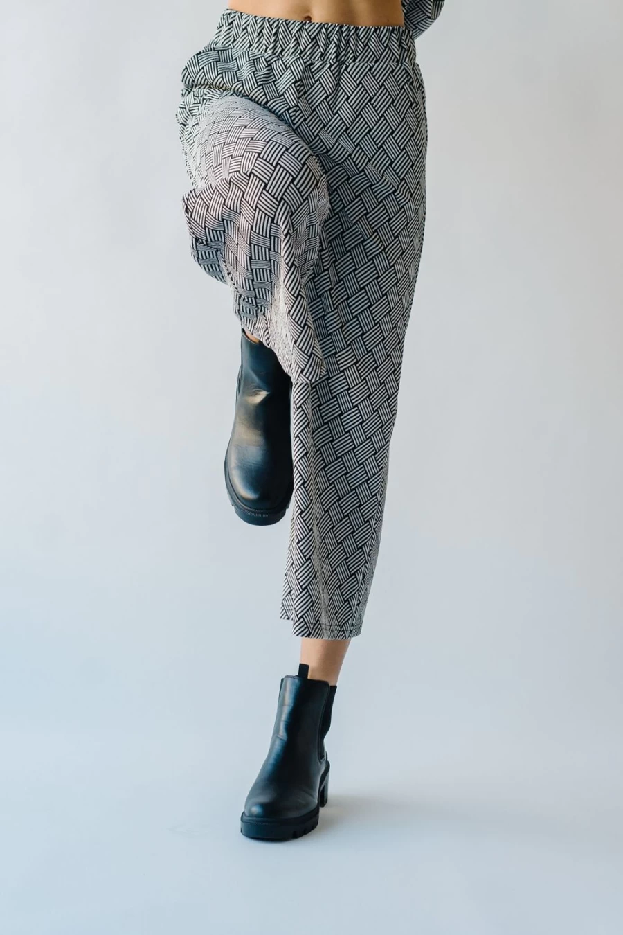 "Piper & Scoot Women's Ronnie Geometric Print Textured Wide Leg Pants"
